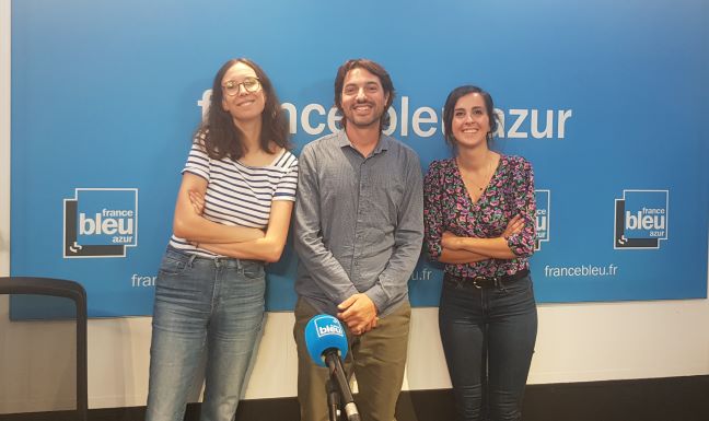 la journaliste et les 2 conseillers techniques