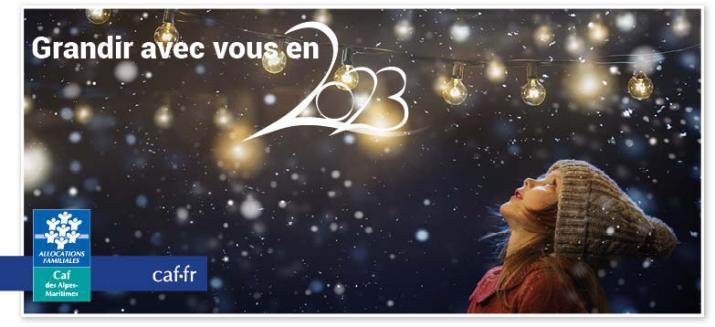 enfant regardant des lumières