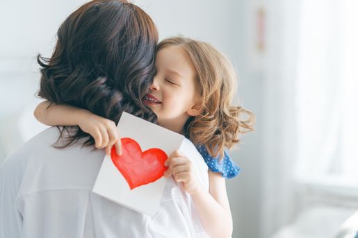 maman avec son enfant