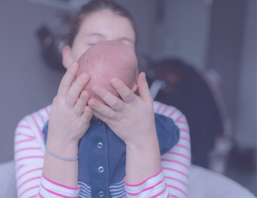 Reconversion Éducatrice de jeunes enfants : Rejoignez ces métiers qui recrutent dans la petite enfance