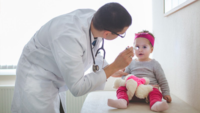 vue bébé examens