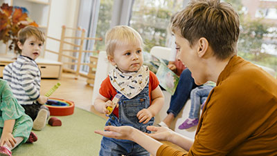 enfant crèche