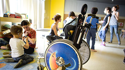 enfant en situation de handicap à l'école