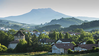 Un village dans les montagnes