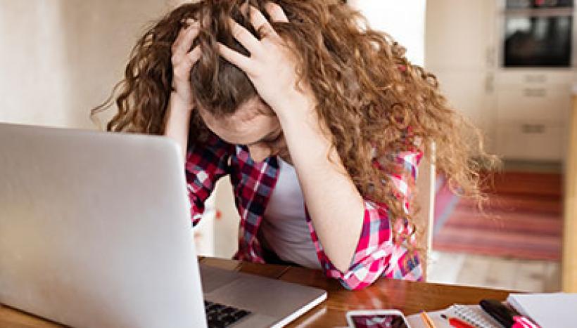 Détresse numérique